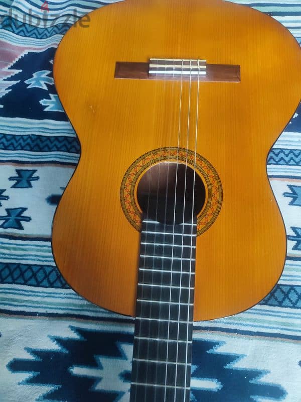 Yamaha C 40 Guitar 1