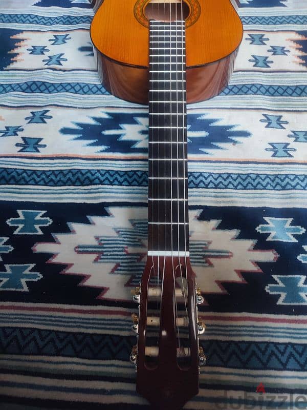 Yamaha C 40 Guitar 4