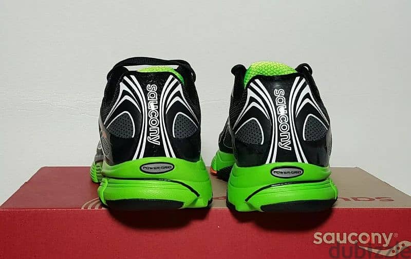 Saucony running shoes 7