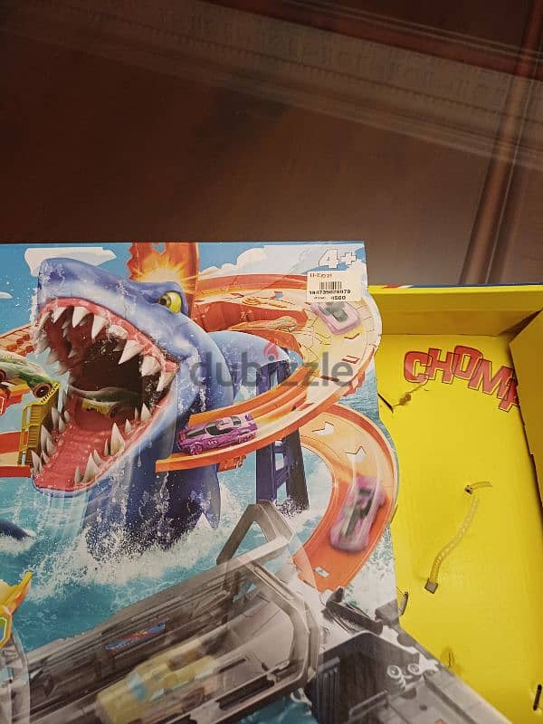 hot weels shark toy 4