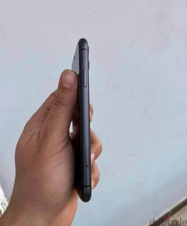 iPhone 11 2