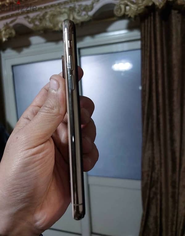 iPhone XS 1