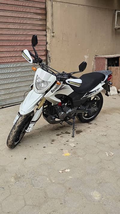 موتوسيكل بينيلي VLX 200 ايطالي