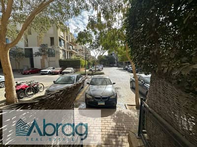 للبيع دوبلكس 240 م متشطب بالتكييفات في كمبوند ويست تاون ريزدنس