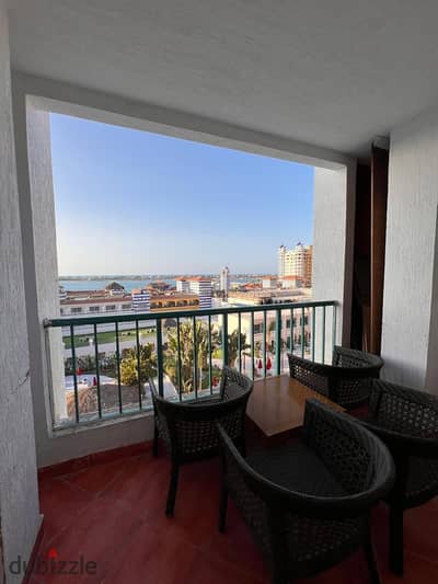شالية مفروش بالأجهزة للبيع في بورتو مارينا - العلمين الساحل الشمالي  Porto Marina -North Coast -موقع مميز مباشر على البحر - استلام فوري