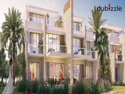 شاليه  مع جاردن بإطلالة مميزة للبيع تشطيب كامل مع التكييفات، طرح جديد في سيلفر ساندز سيدي حنيش من شركة أورا.