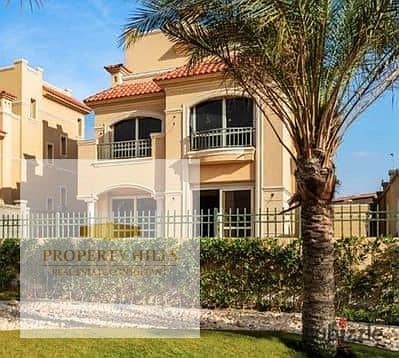 Villa with private pool 4 bedrooms for sale just 13000.000 only
