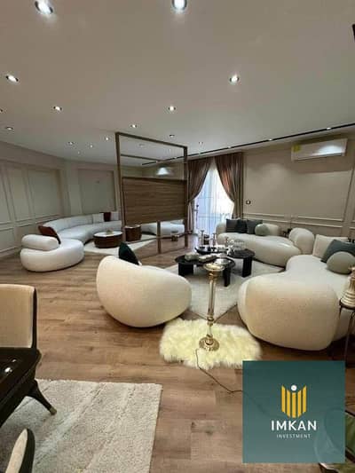 شقة 144م متشطبة بالتكيفات والمطبخ للبيع في فالوري - Valory مصر الجديدة امتداد شارع الثورة امام نادي حرس الحدود