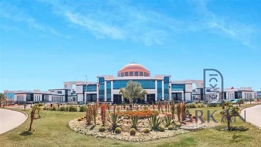 HM أول مساحة عمل متكاملة لطلاب جامعة زويل وحدائق أكتوبر  لو بتدور على مكان هادي للمذاكرة، أو قاعة تعمل فيها سيكشن قبل المحاضرة… دلوقتي بقى عندك المكا