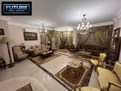 شقة 250 م في ميدان سليمان جوهر الدقي