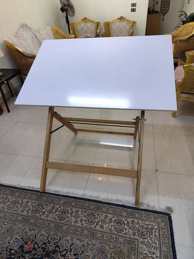 ترابيزة رسم هندسي بالحامل