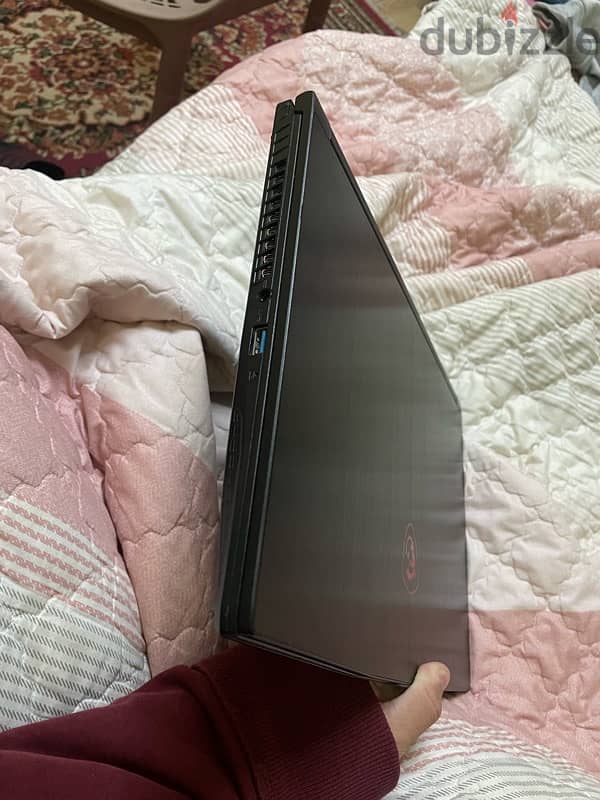 MSI thin 15 1