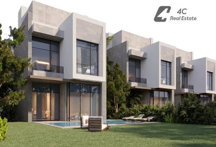 Villa town house middle 4 bedroom open view for sale prime location in compound Saada Fifth Settlement New Cairo