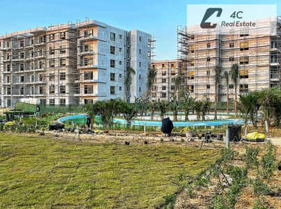 استوديومتشطب باقل مقدم استلام فورى فيو لاند سكيب  في موقع مميز في بالم هيلز، القاهرة الجديدة.