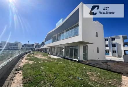 اقل سعر فيلا تشطيب كامل 4 غرف صف اول على لاجون  في فوكاباي الساحل الشمالي Largest Lagoon View بتقسيمه مميزه جاهزه للمعاينه