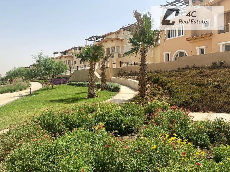تاون هاوس بـ٤ غرف نوم في هايد بارك، صورة ١٣ من ١٤