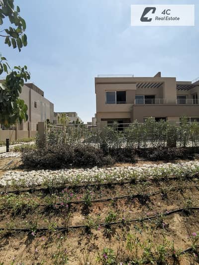 Lowest price available twin house 400m ready to move in best location in palm valley sheikh zayed hills 6 october northen exsapion