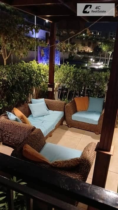 Apartment for sale with a garden 130 sq m in Taj City Compound Prime Location New Cairo