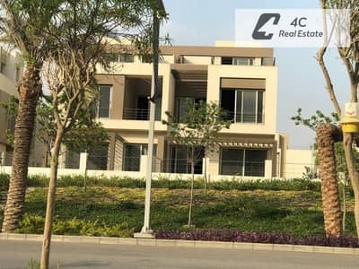 دوبلكس للبيع 265 م 4 غرف نوم في هايد بارك باقل سعر في السوق التجمع الخامس القاهره الجديده برايم لوكيشن اوبن فيو مميز Hyde Park New Cairo