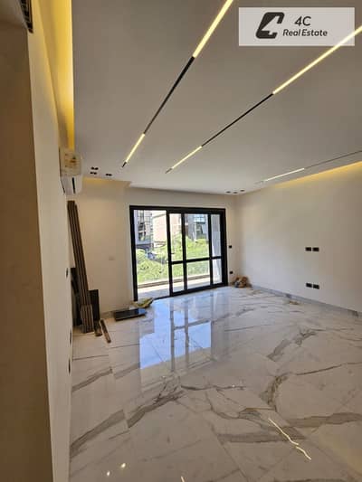 اقل سعر بكمبوند الباتيو اورو القاهره الجديده شقه ريسيل 200متر-PRIME LOCATION VIEW POOL