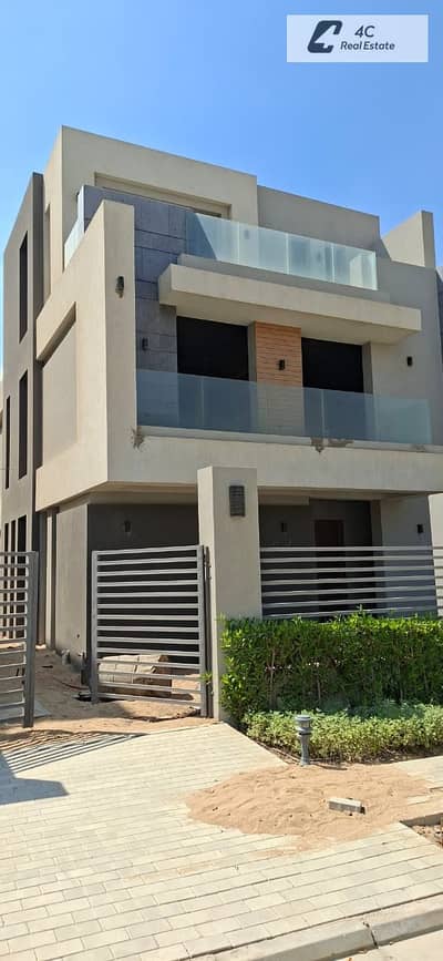 تاون هاوس كورنر ريسيل باقل سعر موجود ف الماركت lavista city العاصمه الاداريه-open view جاهز للمعاينه والاستلام تاون هاوس كورنر ريسيل باقل سعر موجود ف الماركت lavista city العاصمه الاداريه-open view جاهز للمعاينه والاستلام