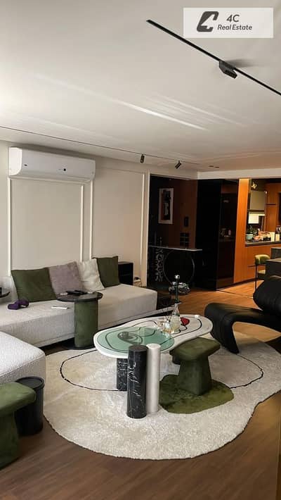 For sale: A great deal on a 3-bedroom apartment in Taj City, finished to an ultra-super-lux standard, with a kitchen and dressing room, at the lowest