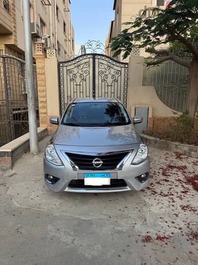 متاح نيسان صاني اعلي فئه للإيجار for rent