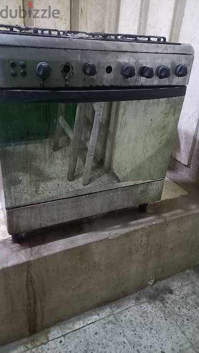 بوتاجاز يونيفرسال ٥ شعله