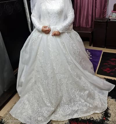 فستان فرح اتلبس مره واحده