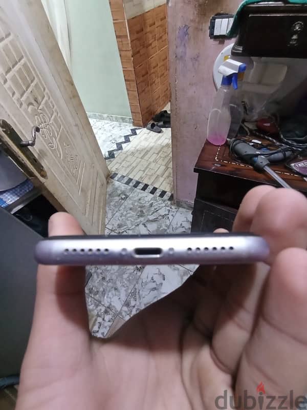 ايفون11 5