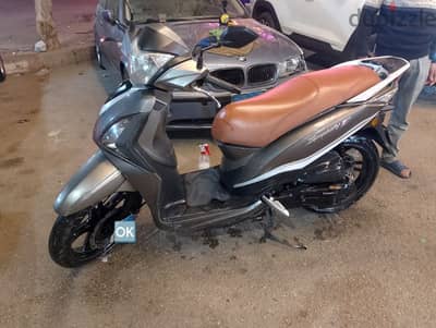 سكوتر sym st 200cc
