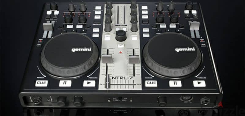 DJ Mixer Gemini CNTRL-7 1