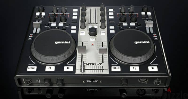 DJ Mixer Gemini CNTRL-7 2