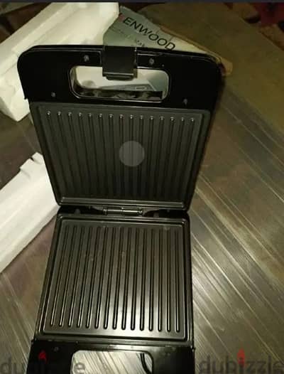 Kenwood Sandwich Maker 1600 Watt- New, in the Cartonصانعة سندويتشات  ا