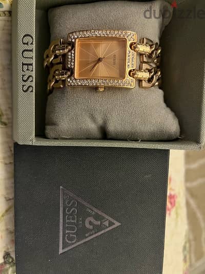 ساعه guess اصليه