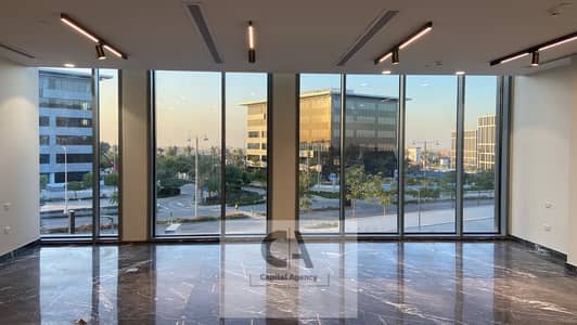 Fully finished 96 sq m office for rent inside CFC at a special price amidst major international companies - Fifth Settlement
