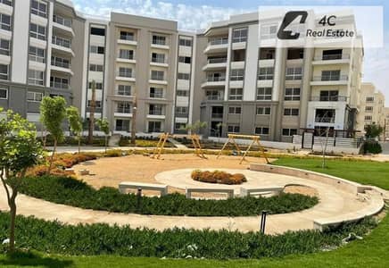 استوديو للبيع 83 م باقل سعر في الماركت في كمبوند هايد بارك التجمع الخامس القاهره الجديده in Hyde Park Compound New Cairo