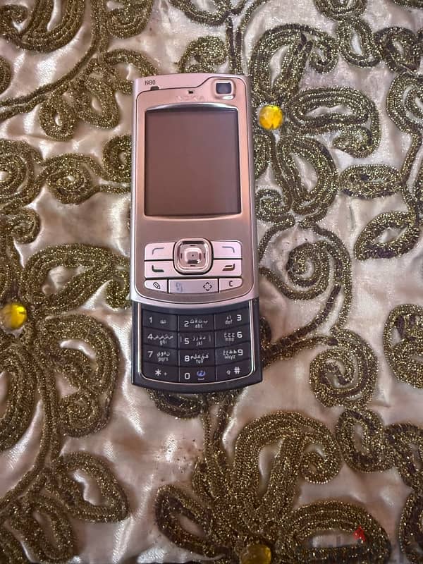 Nokia N80 1
