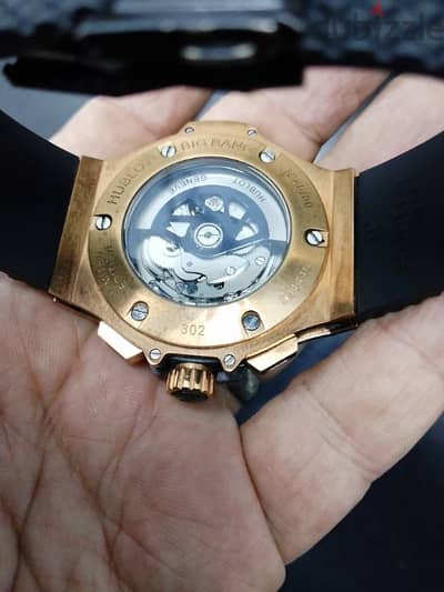 ساعة هوبلت اتومتك بسعر مغرى