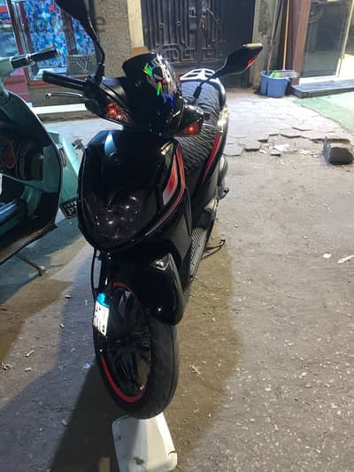 sym sr