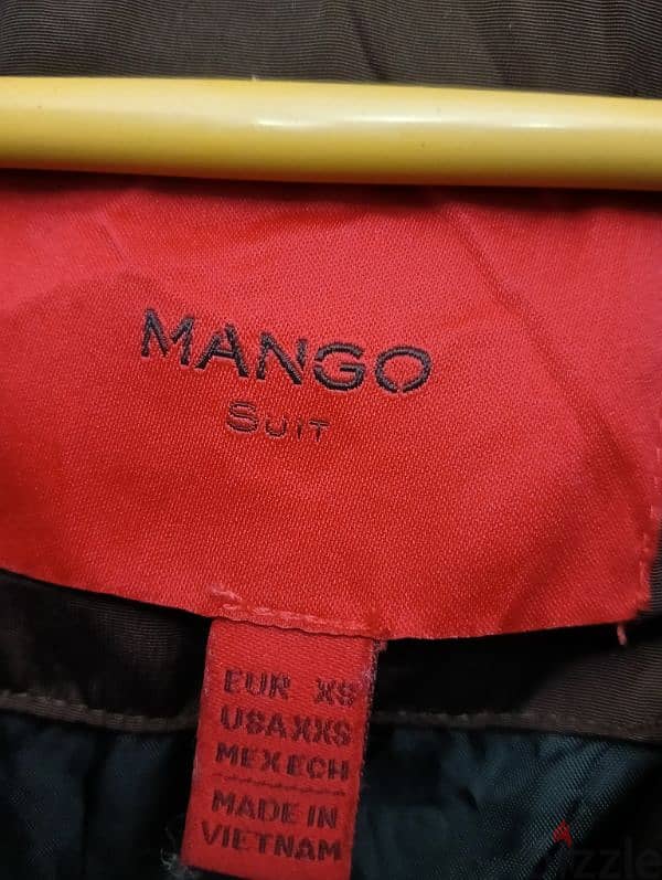 جاكت MANGO  تقيل 1