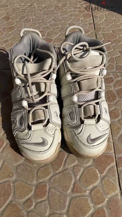Nike Uptempo