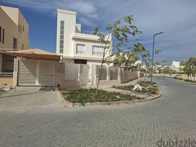 اقل من سعرها 5 مليون جنيه من المالك فيلا جراند هايتس الترا سوبر لوكس