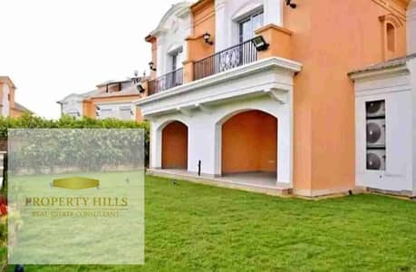Immediate delivery corner villa at the lowest price in New Cairo, near Al Ahly Club and Mivida.