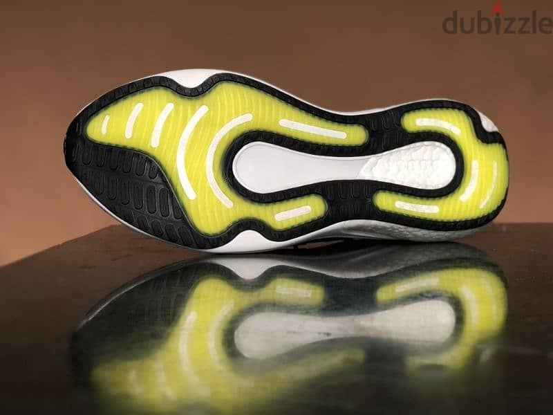 Adidas supernova running shoes 45 9