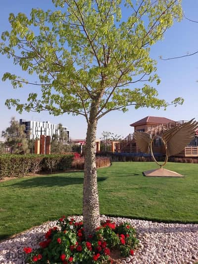 لوكيشن مميز شقة متشطبة بجاردن للبيع بالتقسيط علي 8 سنين - Hyde Park New Cairo