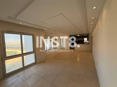 Ready Apartment High-end Finishing with Kitchen and ACs in Hyde Park