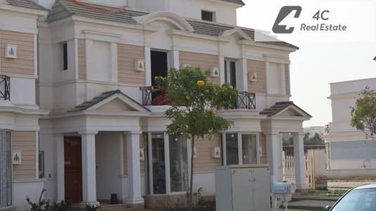 تاون هاوس كورنر  بحري استلام فوري للبيع 305 م 4 غرف نوم باقل سعر فى السوق فيو لاند سكيب  في ماونتن فيو اي سيتي التجمع الخامس القاهرة الجديدة