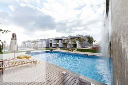 Villa for sale in Ain Sokhna with a 30% discount, ready for immediate occupancy, boasting a stunning view.