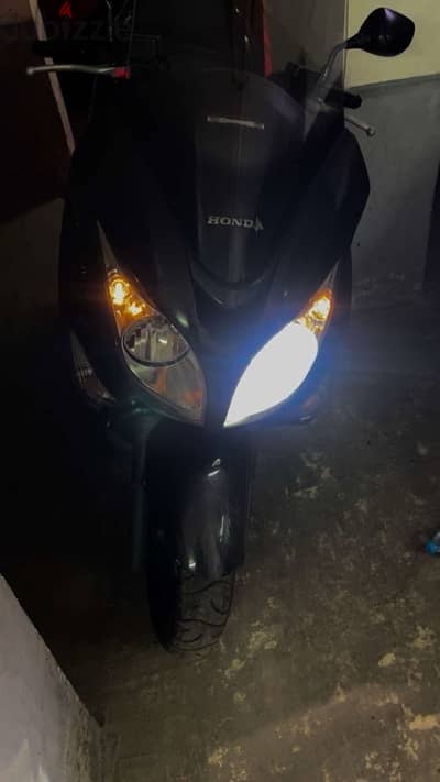 Honda silver wing 400 2009